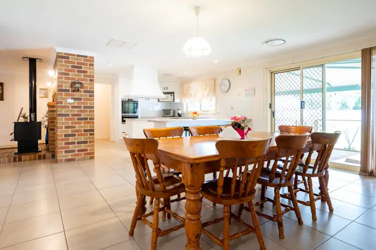 Sixth view of Homely house listing, 11 Chilvers Place, Griffith NSW 2680