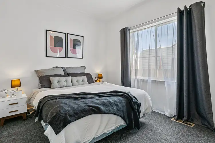 Fifth view of Homely house listing, 8 Henry St, Benalla VIC 3672