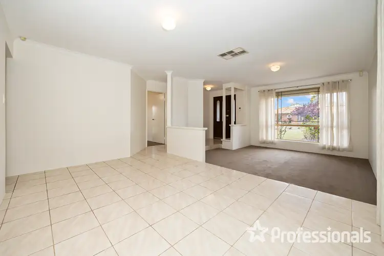 Sixth view of Homely house listing, 2 Hawk Close, Ballajura WA 6066