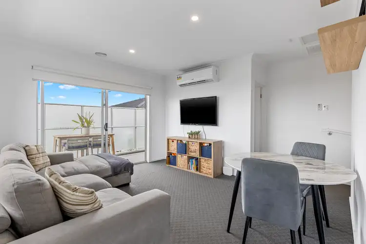 Fifth view of Homely townhouse listing, 1/28 Silverton Drive, Ferntree Gully VIC 3156