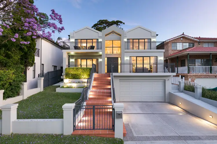 90 Holt Road, Taren Point NSW 2229