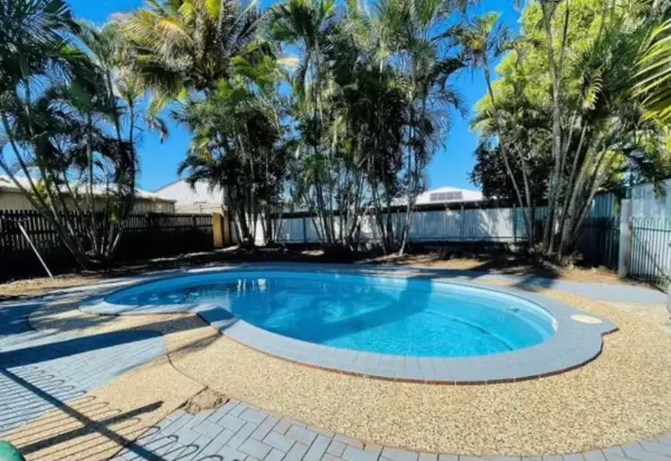 4 Parsons Street, Bucasia QLD 4750