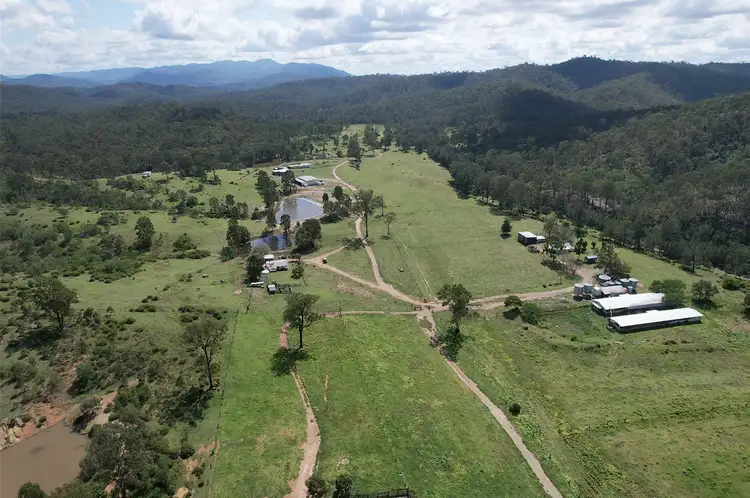 "Booringa"/0 Streeters Road, Kalpowar QLD 4630