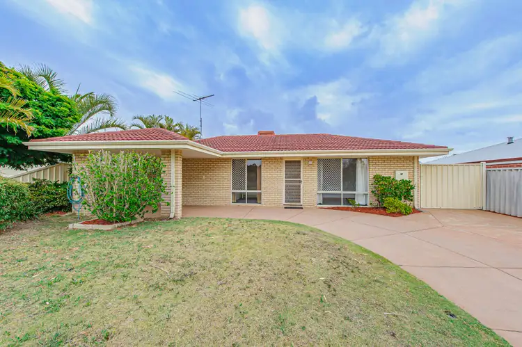28 Pallarup Grove, Waikiki WA 6169