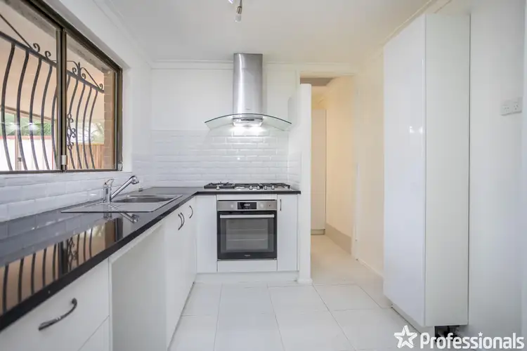Unit4/3 Cabarita Road, Armadale WA 6112