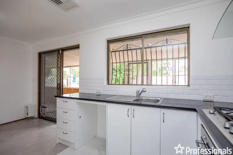 Fifth view of Homely unit listing, Unit4/3 Cabarita Road, Armadale WA 6112