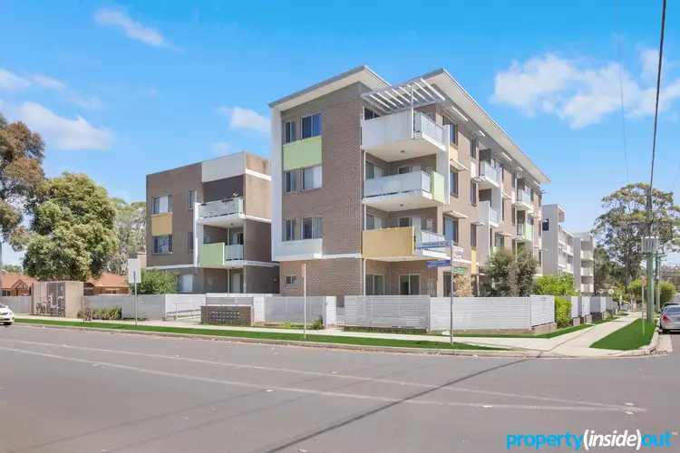 3/51 Toongabbie Rd, Toongabbie NSW 2146
