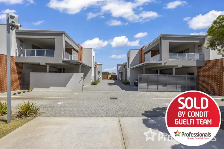 7/3 Dover Court, Marangaroo WA 6064
