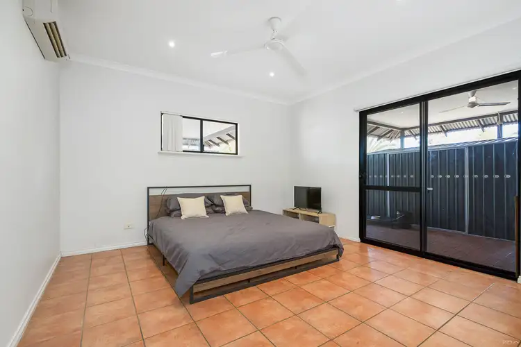 12 Armstrong Drive, Baynton WA 6714