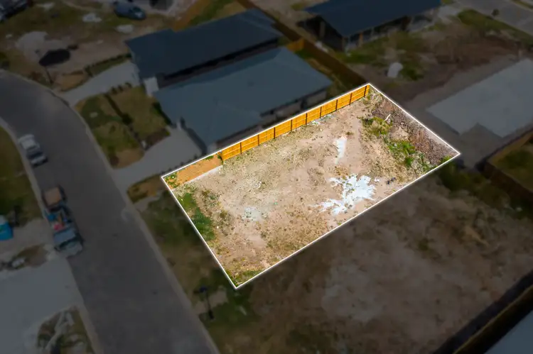 8 Pacer Street, Logan Reserve QLD 4133
