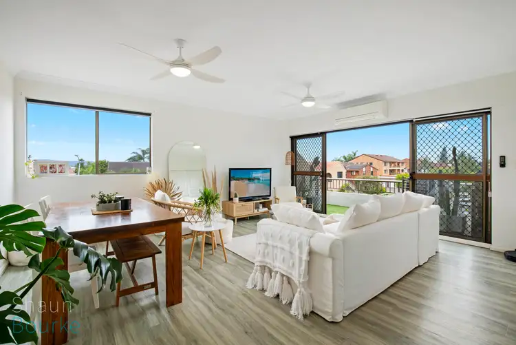 4/1 Angie Court, Mermaid Waters QLD 4218