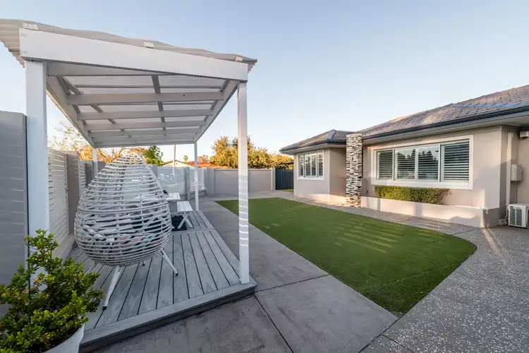 104 Modillion Avenue, Riverton WA 6148