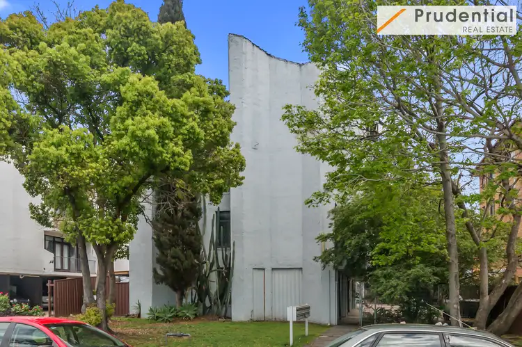 Main view of Homely unit listing, 8/11 Hart Street, Warwick Farm NSW 2170