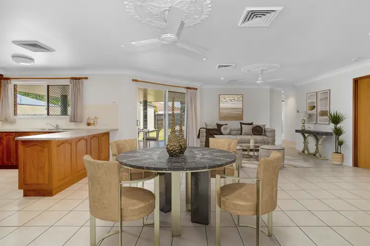 Second view of Homely house listing, 11 Madison Avenue, Glenella QLD 4740