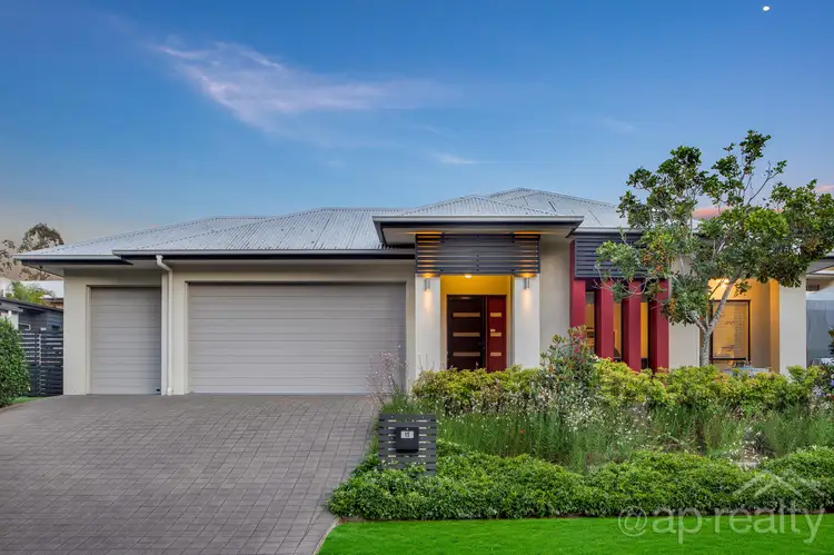 15 Botanic Crescent, Brookwater QLD 4300