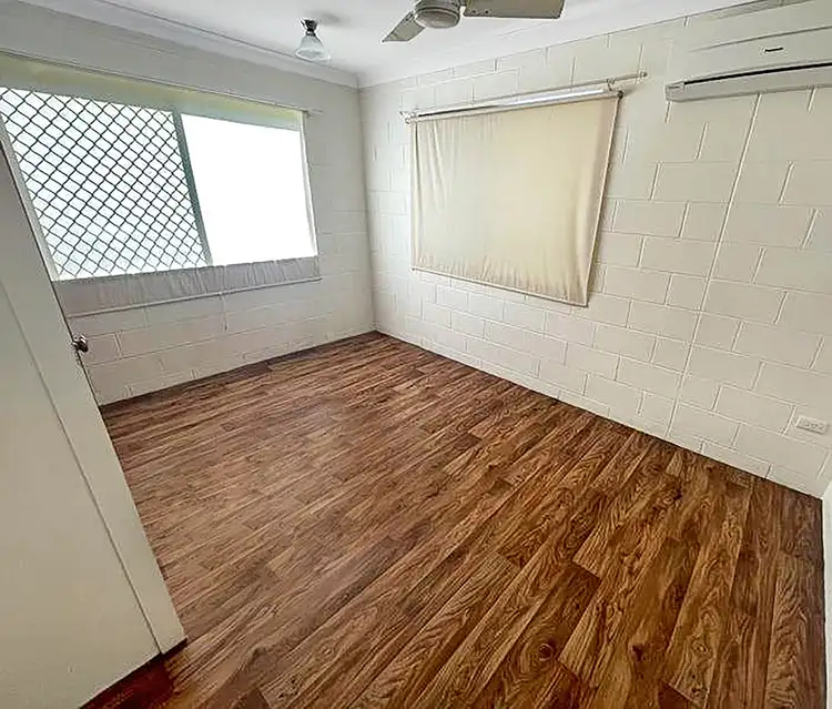 Third view of Homely semi-detached listing, 5 Hazel Street, Rasmussen QLD 4815