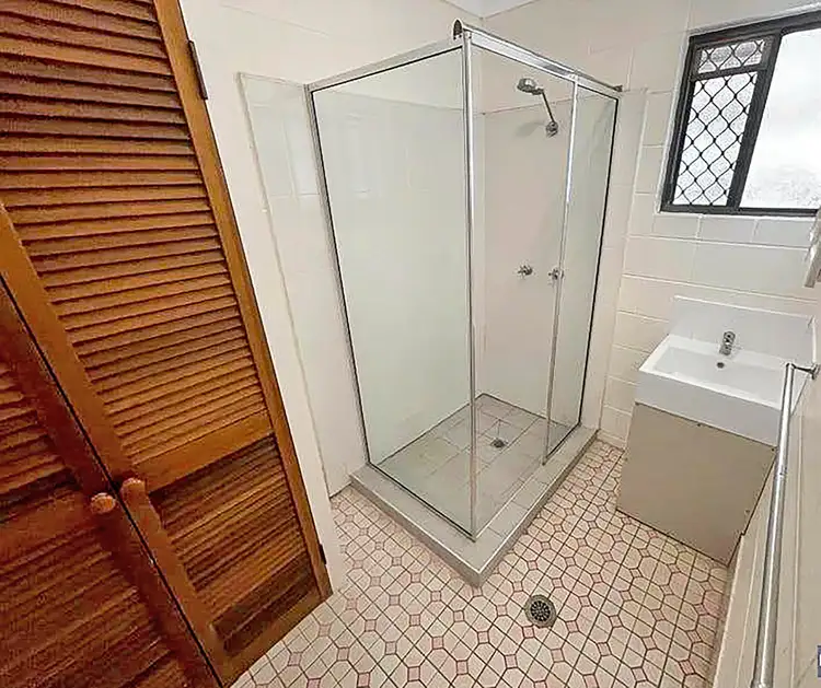 Sixth view of Homely semi-detached listing, 5 Hazel Street, Rasmussen QLD 4815