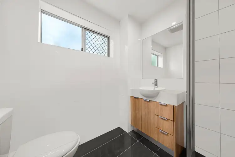 Fifth view of Homely apartment listing, 2/121 Hansen Street, Moorooka QLD 4105