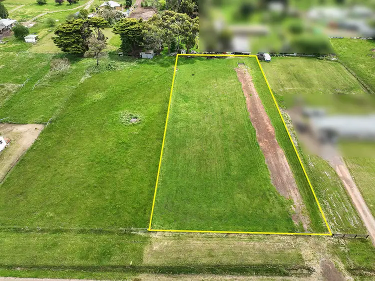 44 Mills Road, Cobden VIC 3266
