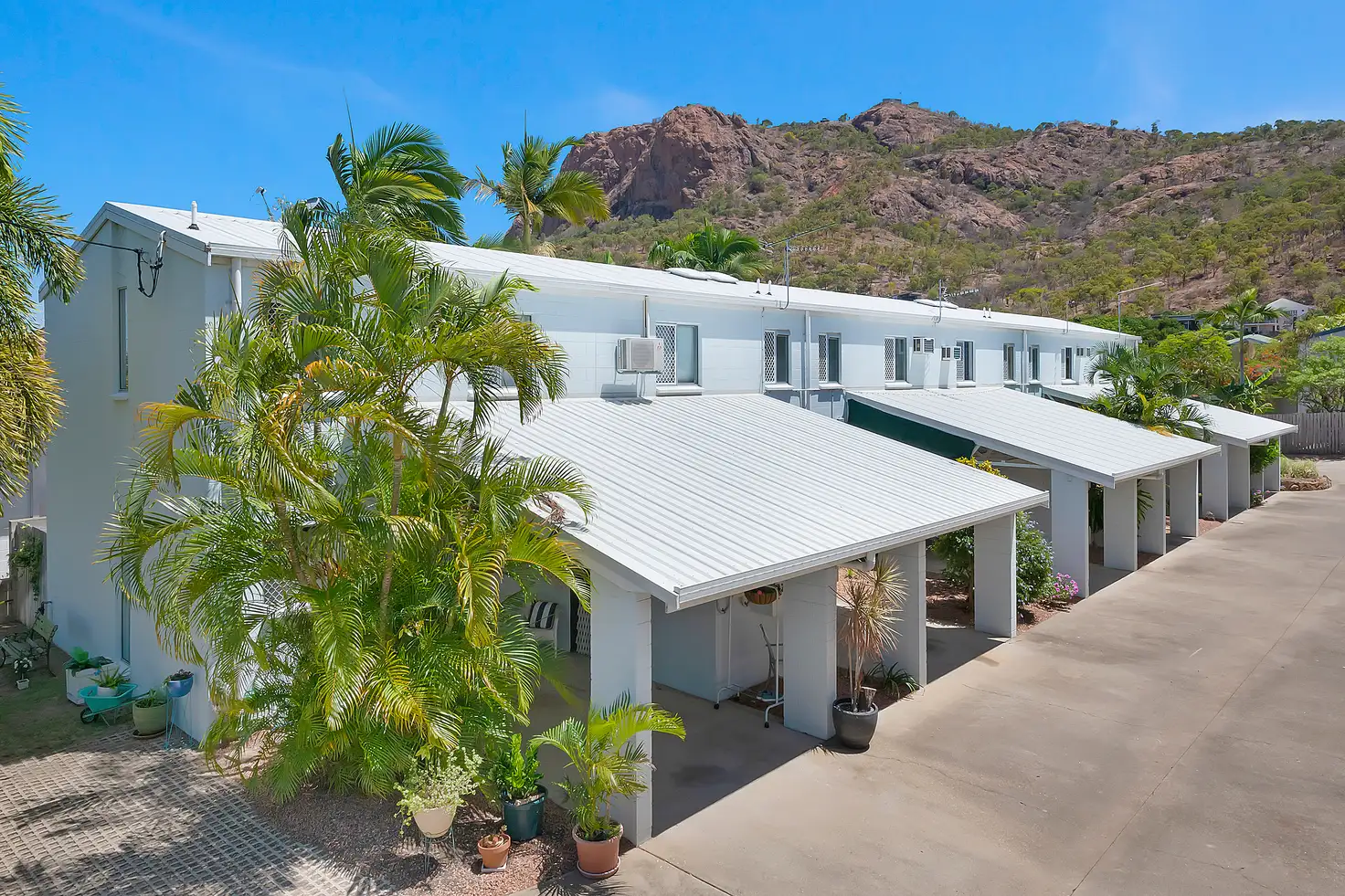 Main view of Homely townhouse listing, 5/76 Paxton Street, North Ward QLD 4810