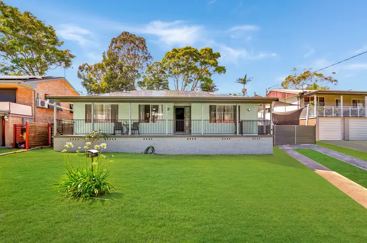 8 Dalton Close, Belmont North NSW 2280