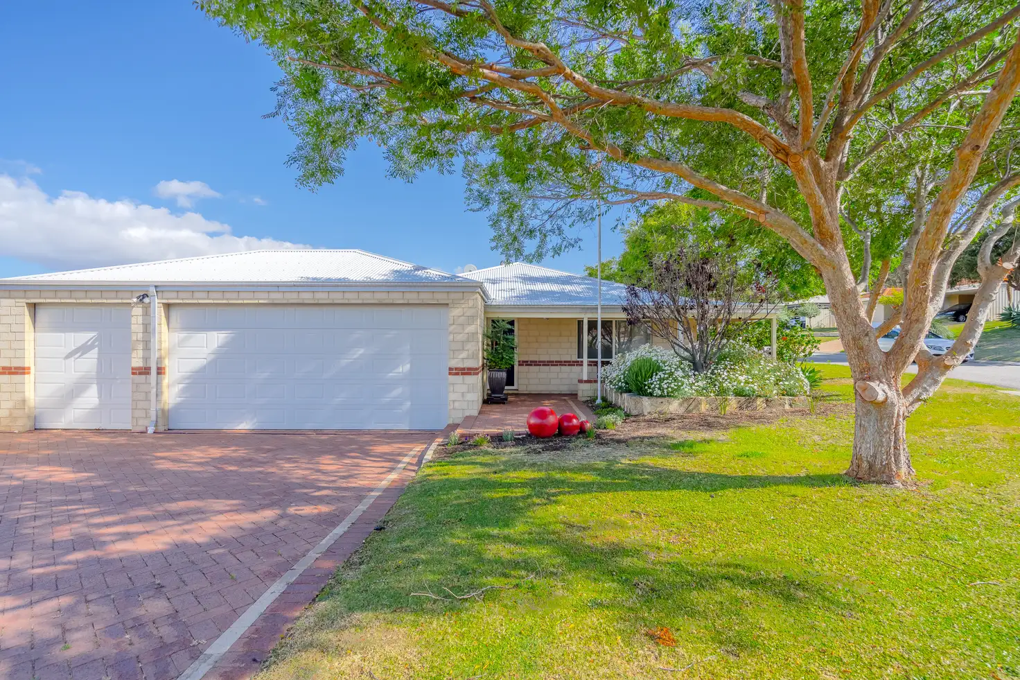 Main view of Homely house listing, 10 Bonnie Doone Grove, Dawesville WA 6211