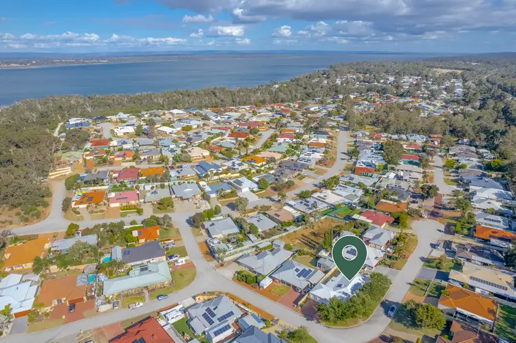 Fifth view of Homely house listing, 10 Bonnie Doone Grove, Dawesville WA 6211