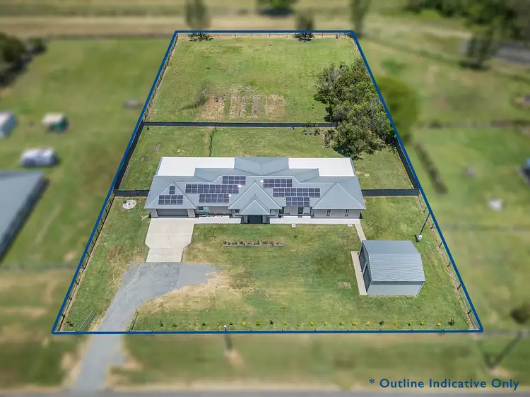 27 Adelong Avenue, Thagoona QLD 4306
