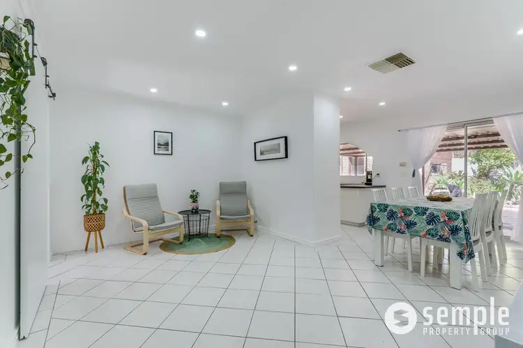 11 Galsworthy Place, Spearwood WA 6163