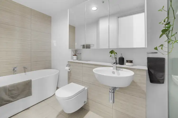 Fifth view of Homely apartment listing, 4203/43 Herschel Street, Brisbane QLD 4000