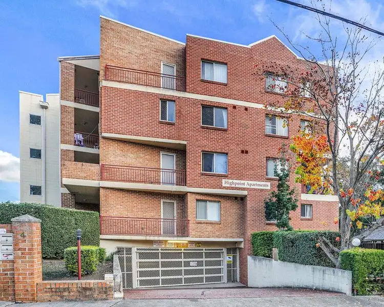 10/4 Fourth Avenue, Blacktown NSW 2148