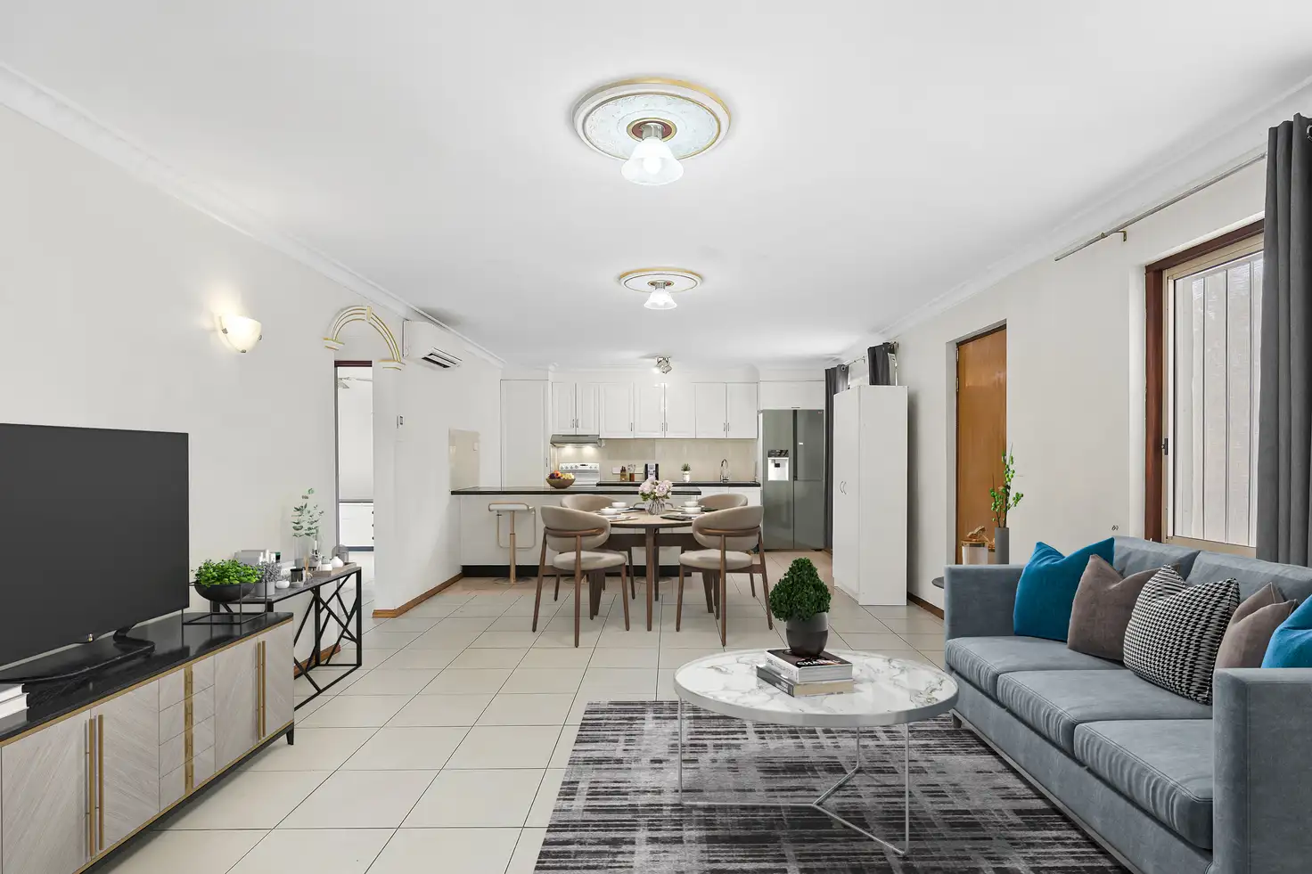 Main view of Homely apartment listing, 9/18 Glena Street, Fairfield QLD 4103