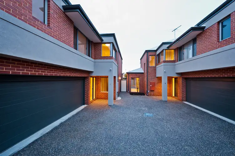Second view of Homely house listing, 3/21 Templeman Place, Midland WA 6056