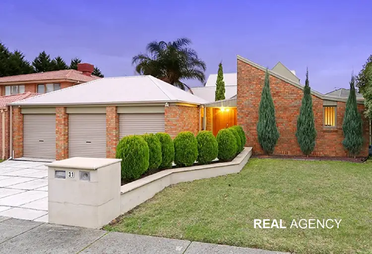 31 Buckingham Drive, Rowville VIC 3178
