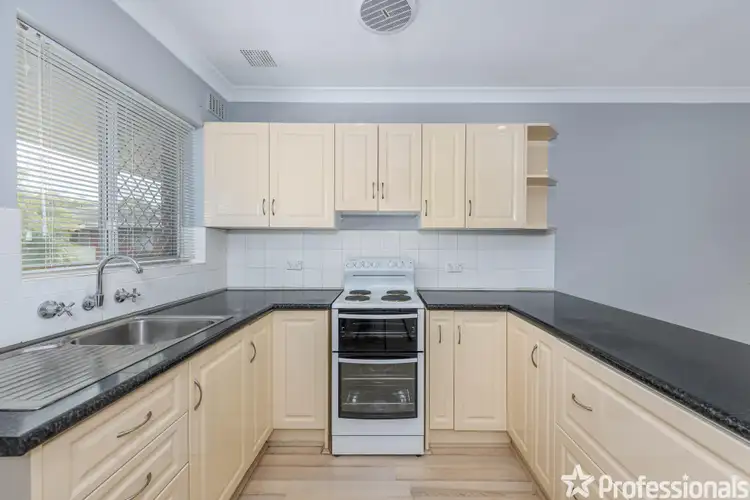 14/4 Minchinson Street, Shoalwater WA 6169