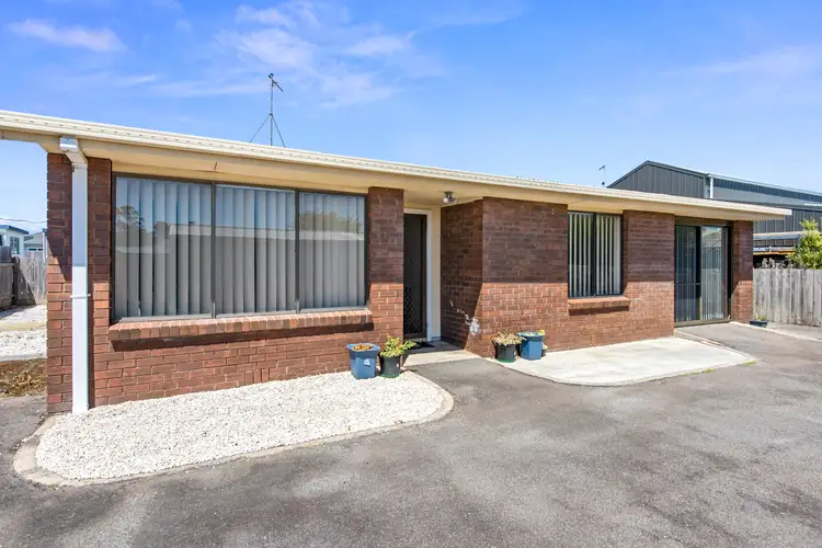 2/98 Tarleton Street, East Devonport TAS 7310