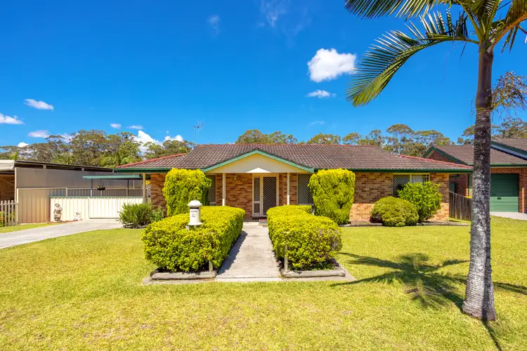 12 Robusta Parade, Taree NSW 2430