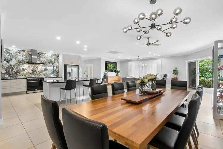 9 Lorikeet Lane, Cooroy QLD 4563