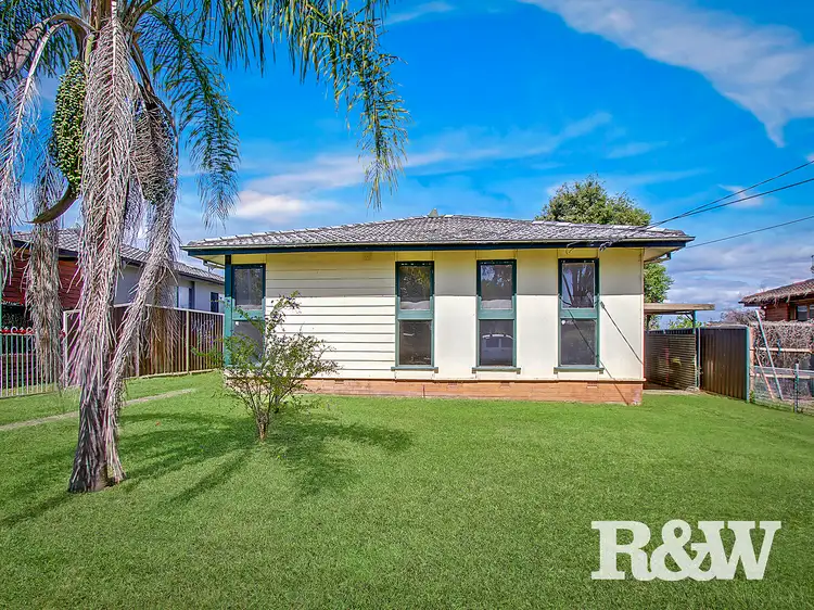 6 McLaren Street, Blackett NSW 2770