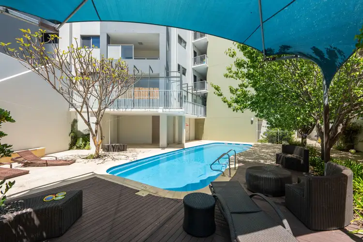 20/2 Walsh Loop, Joondalup WA 6027