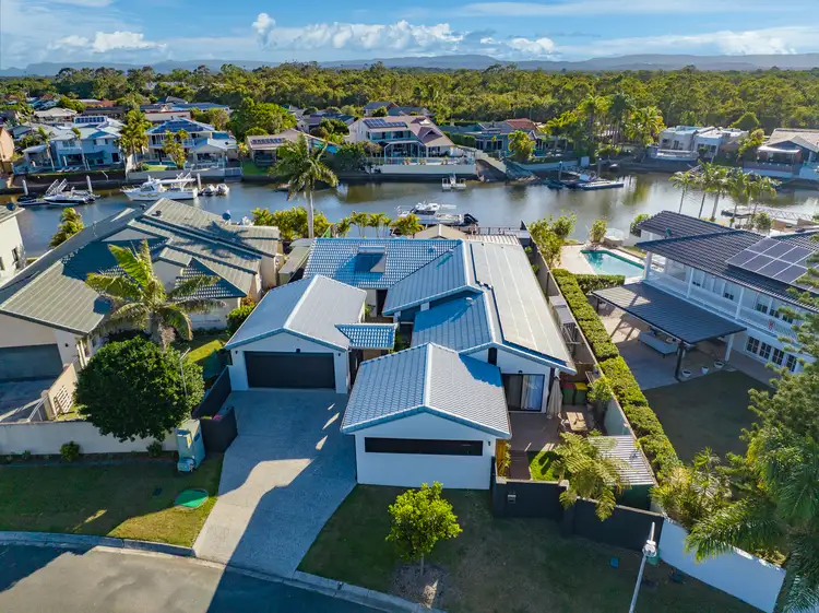 28 Karema Crescent, Runaway Bay QLD 4216