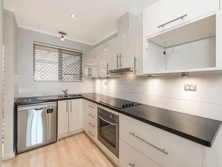 Fourth view of Homely villa listing, 9/3 Cambridge Street, Maylands WA 6051