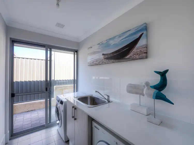 Seventh view of Homely house listing, 4 Spindle Grove, Jindalee WA 6036