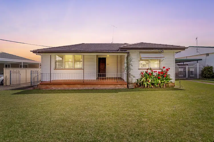 19 Wych Avenue, Lurnea NSW 2170