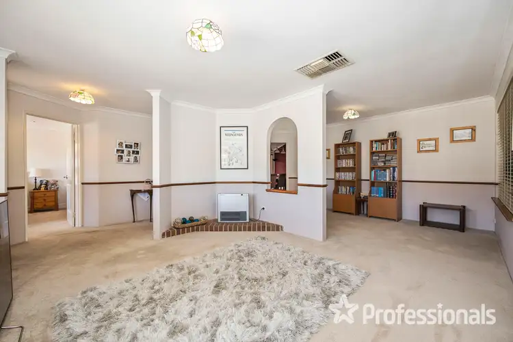 Sixth view of Homely house listing, 2 Mossfiel Retreat, Landsdale WA 6065