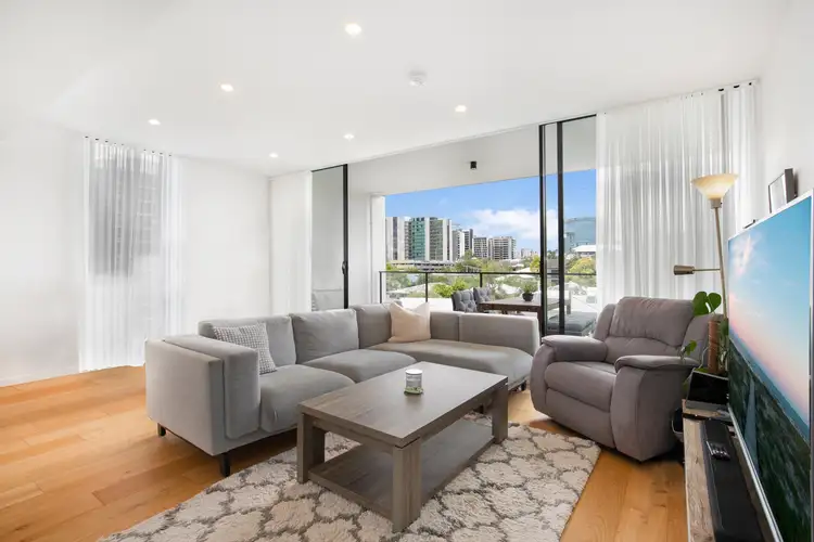 608/50 Sylvan Road, Toowong QLD 4066