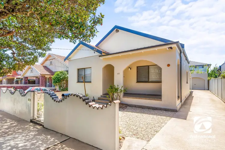 10 Glen Ormond Avenue