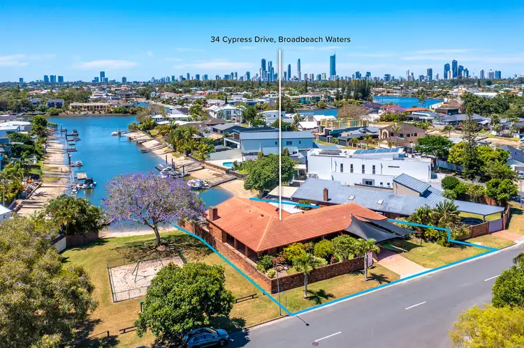 34 Cypress Drive, Broadbeach Waters QLD 4218