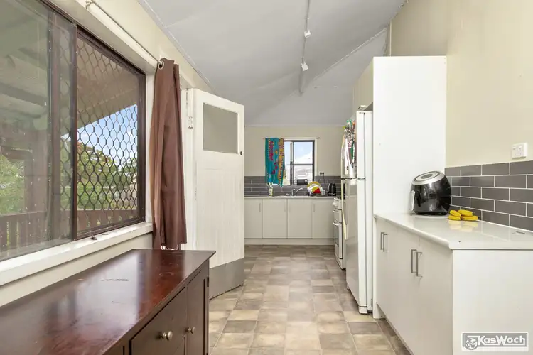 Fifth view of Homely house listing, 4 MAIN STREET, Park Avenue QLD 4701