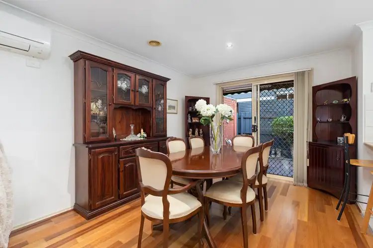 Sixth view of Homely unit listing, 2/121 Weatherall Road, Cheltenham VIC 3192